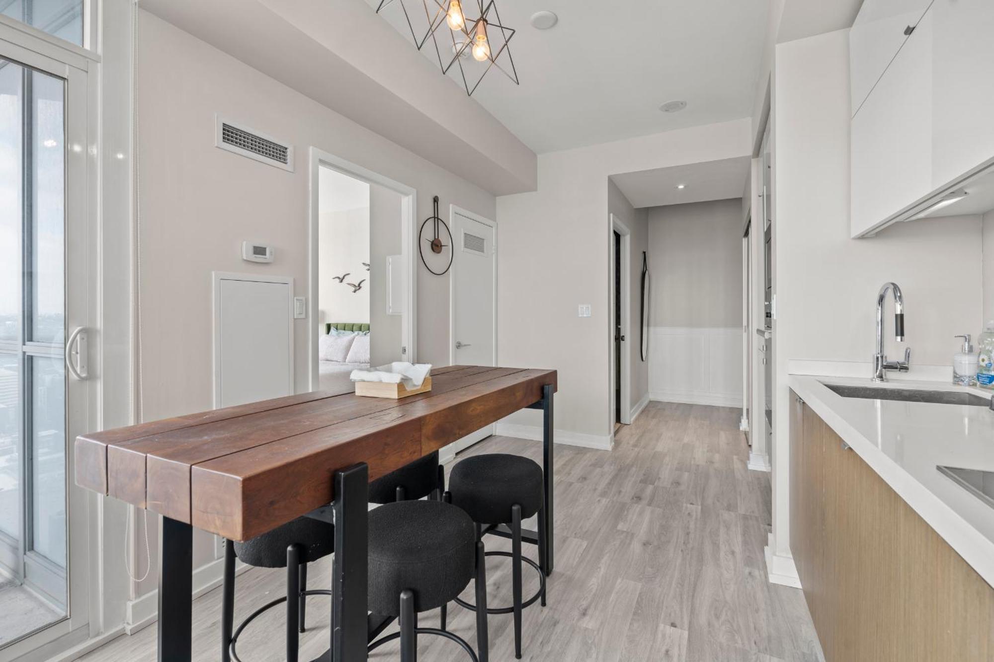 Globalstay Elegant Downtown Apartments トロント エクステリア 写真