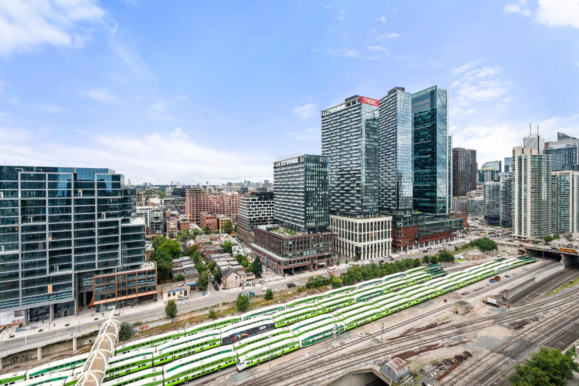 Globalstay Elegant Downtown Apartments トロント エクステリア 写真