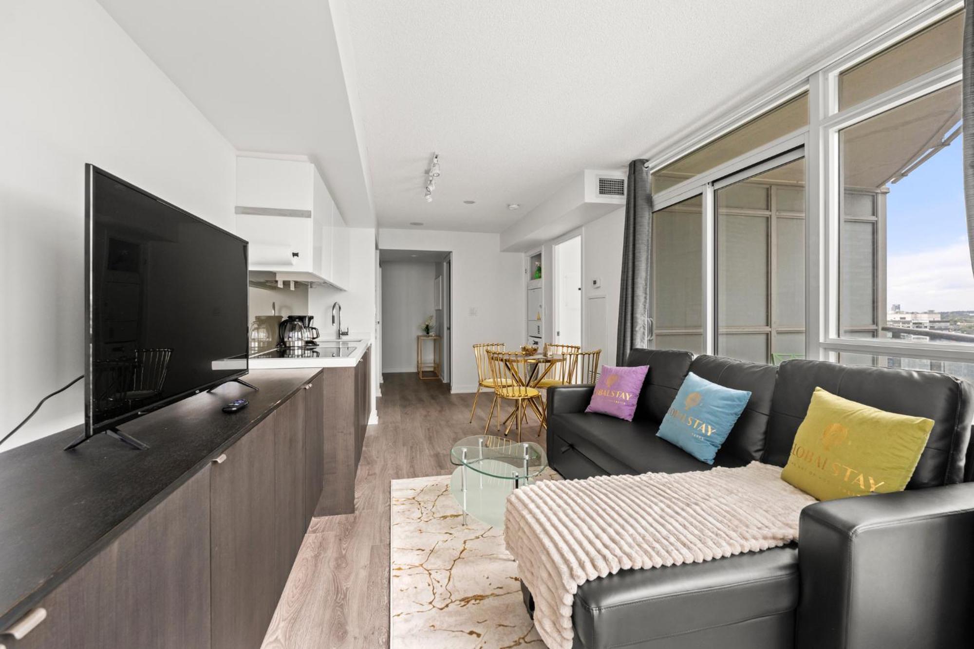 Globalstay Elegant Downtown Apartments トロント エクステリア 写真